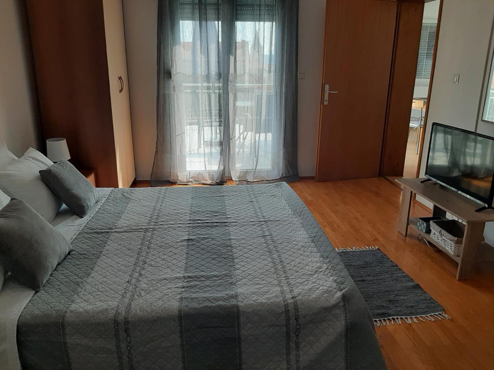 Apartments Luna Sveti Filip i Jakov Luaran gambar