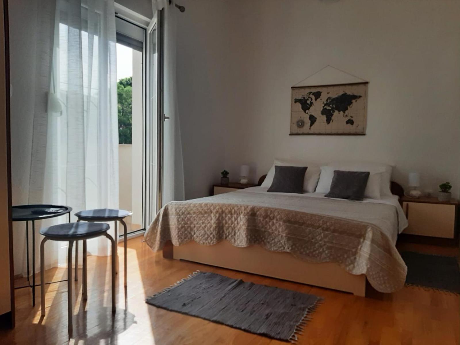 Apartments Luna Sveti Filip i Jakov Luaran gambar