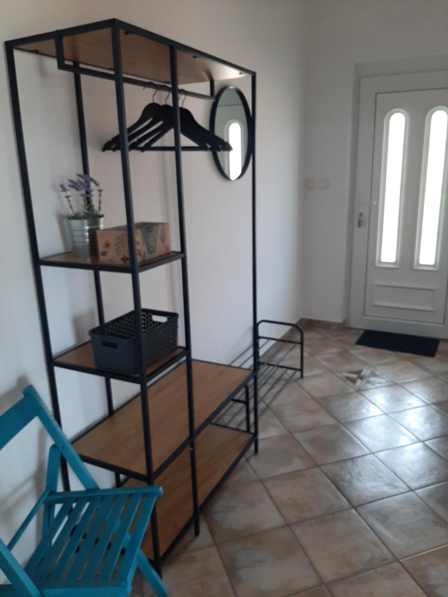 Apartments Luna Sveti Filip i Jakov Luaran gambar