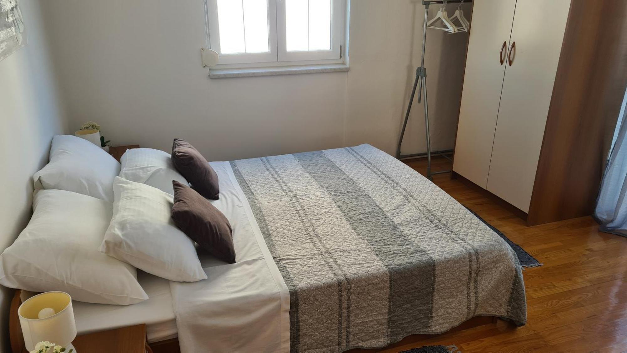 Apartments Luna Sveti Filip i Jakov Luaran gambar